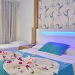 Clover Magic Altinkum Park 3* Side