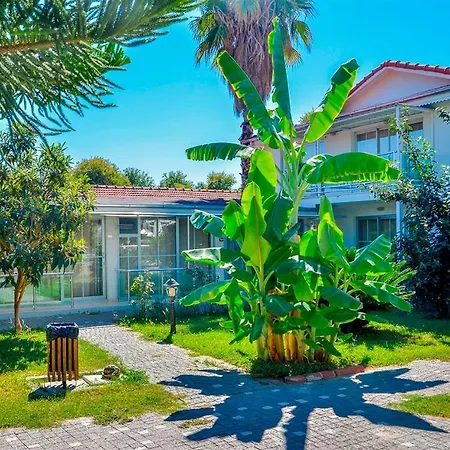 Hotell Clover Magic Altinkum Park Side