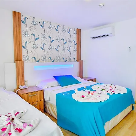 Hotell Clover Magic Altinkum Park