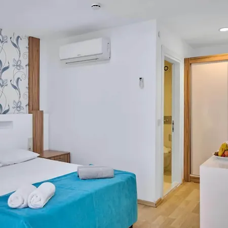 Clover Magic Altinkum Park Side