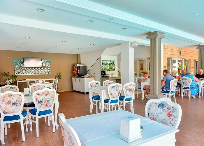 Clover Magic Altinkum Park Side