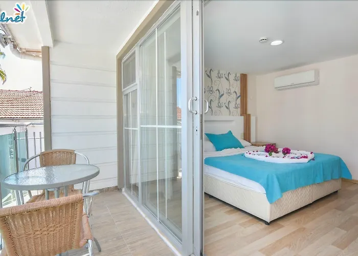 Clover Magic Altinkum Park Hotel 3*