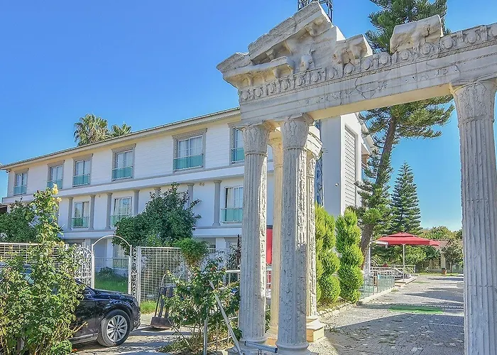 Hotel Clover Magic Altinkum Park