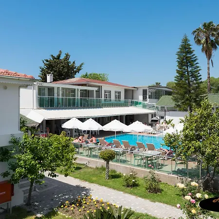 Clover Magic Altinkum Park 3* סייד