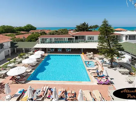 Clover Magic Altinkum Park מלון 3*