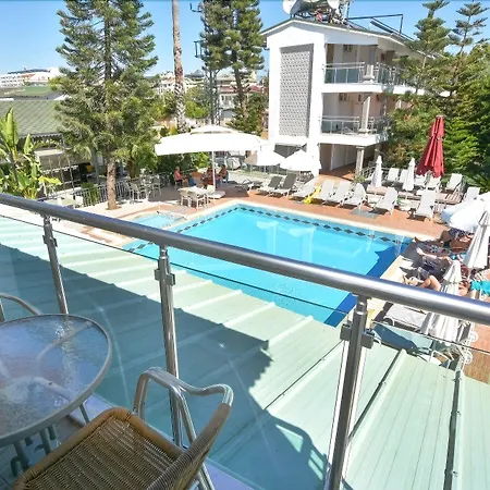 Clover Magic Altinkum Park 3*