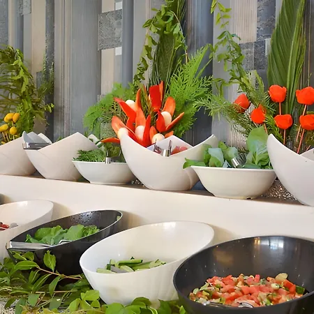 Ξενοδοχείο Clover Magic Altinkum Park 3*