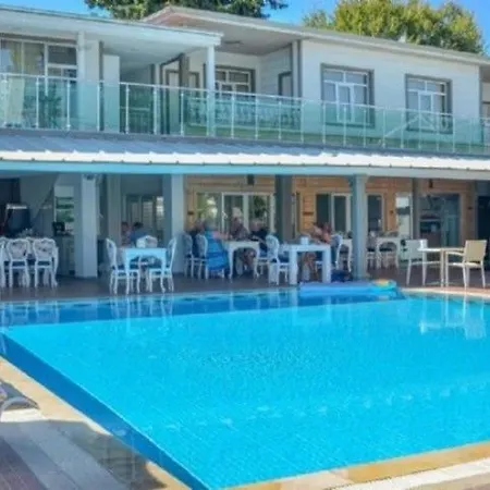 Clover Magic Altinkum Park 3*