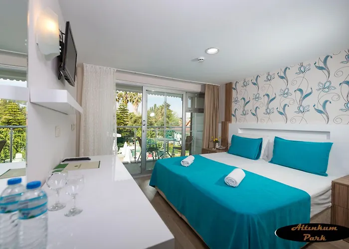 Clover Magic Altinkum Park Hotel