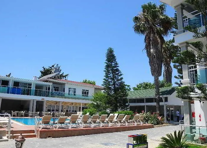 Clover Magic Altinkum Park 3* Side