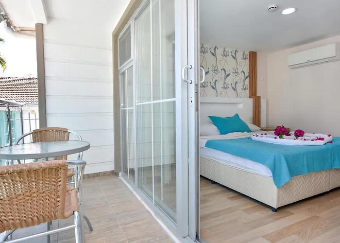 Clover Magic Altinkum Park Side