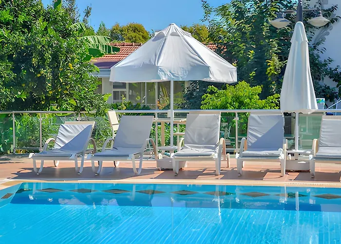 Hotel Clover Magic Altinkum Park