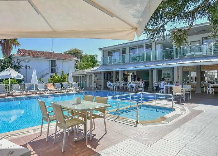 Clover Magic Altinkum Park 3*