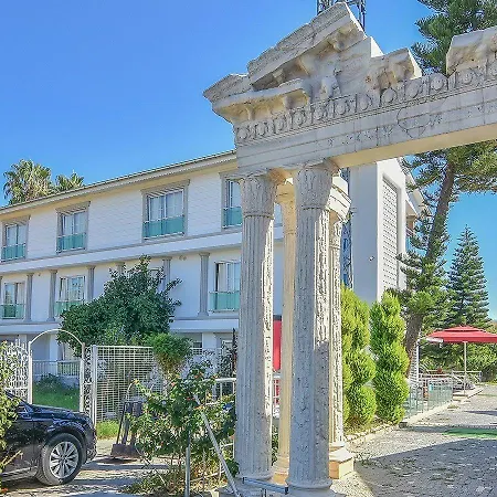 Отель Clover Magic Altinkum Park