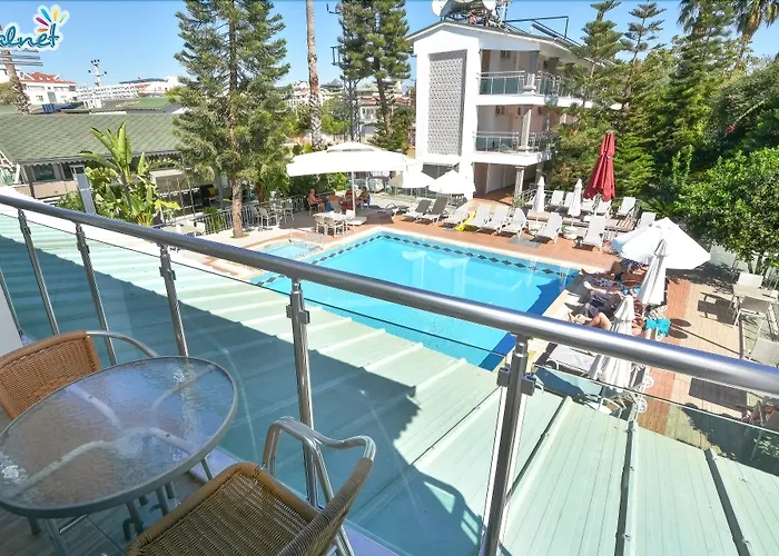 Clover Magic Altinkum Park 3*