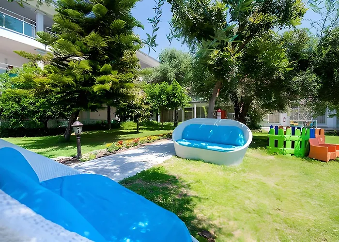 Clover Magic Altinkum Park Hotel 3*