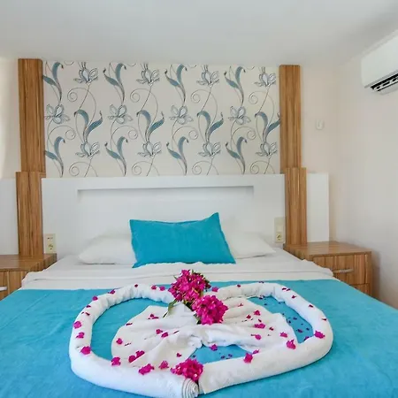 Clover Magic Altinkum Park 3* Сіде