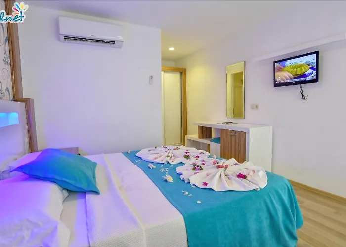 Hotel Clover Magic Altinkum Park Side