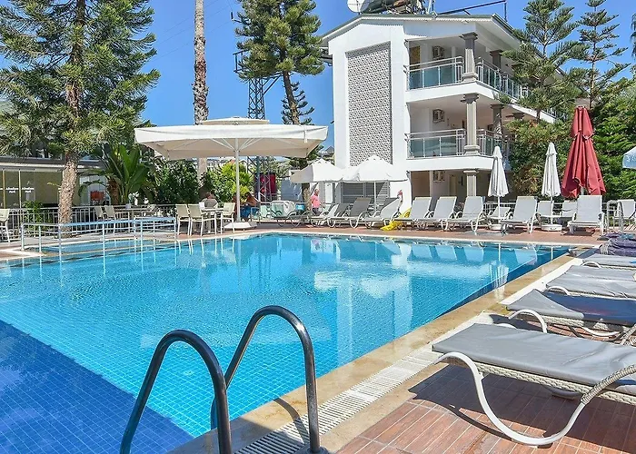 Clover Magic Altinkum Park 3*