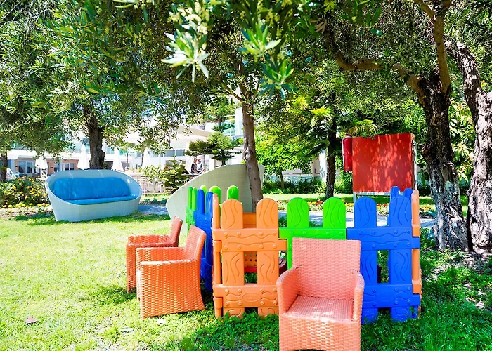 호텔 Clover Magic Altinkum Park 3*